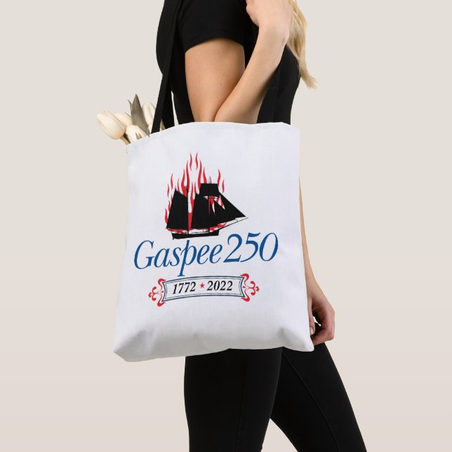 DAR Gaspee250 - Italic Logo on Basic Tote Bag (Close Up)