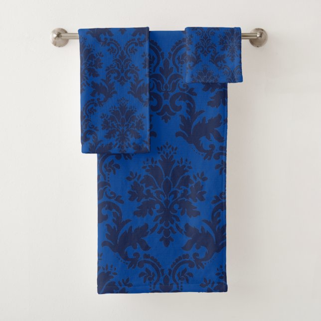 Dark and light blue damask pattern bath towel set (Insitu)