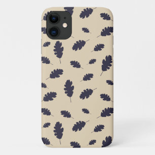 Dark blue oak leaves pattern on beige background Case-Mate iPhone case