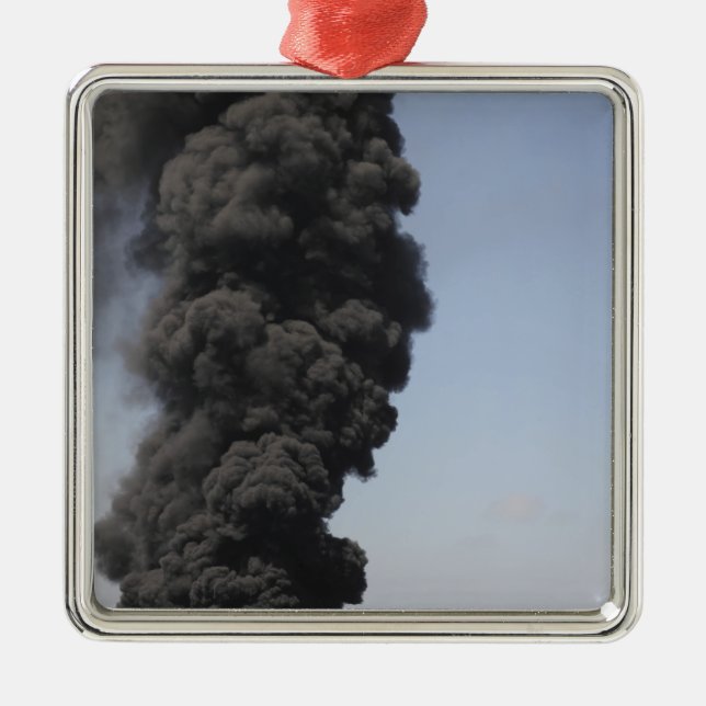 Dark clouds of smoke and fire emerge metal tree decoration (Front)