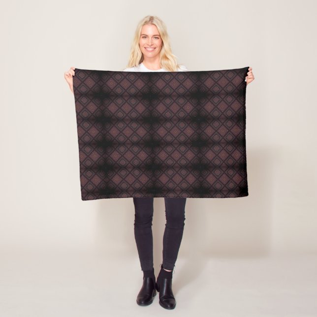 Dark Diamond Lattice Blanket (In Situ)