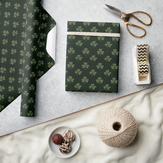 Dark Green Shamrock Plaid Wrapping Paper (Crafts)