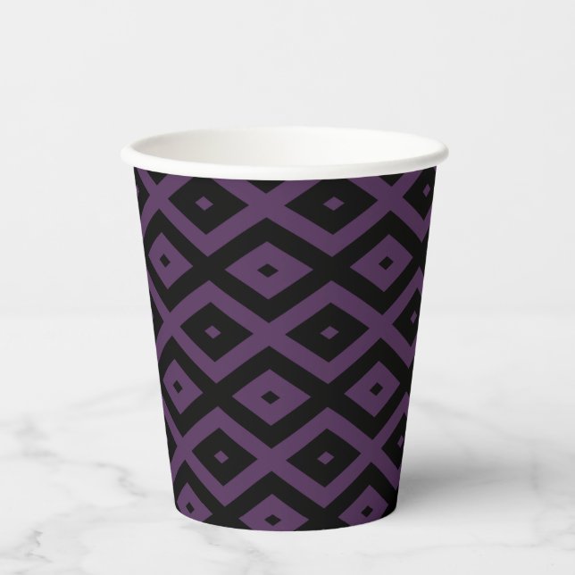 Dark purple and black diamond pattern paper cups (Front)