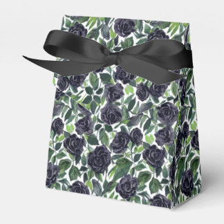 Dark rose delight, watercolor black rose pattern favour box