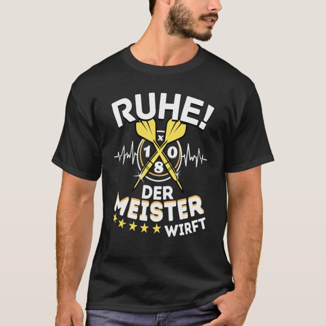 Dart Player Darts Men T-Shirt (Front)