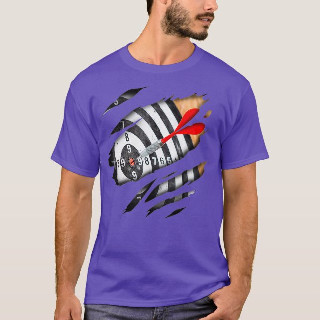 Darts in me design Dardesign T-Shirt (Front)