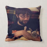 Darwin Pillow