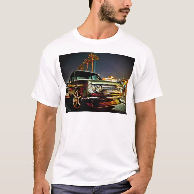 Datsun Bluebird SSS  510 coupe T-Shirt (Front)