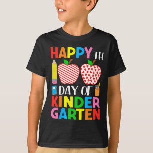 Day Of Kindergarten Teacher And Student Hearts Str T-Shirt