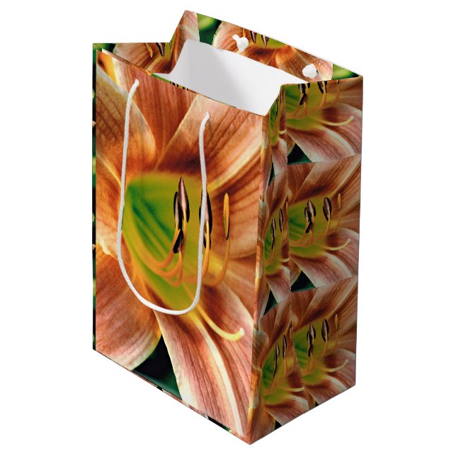 Daylily Macro Medium Gift Bag (Front Angled)