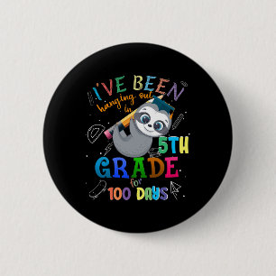Days Of School Sloth Hanging Out In 5th Grade Stud 6 Cm Round Badge
