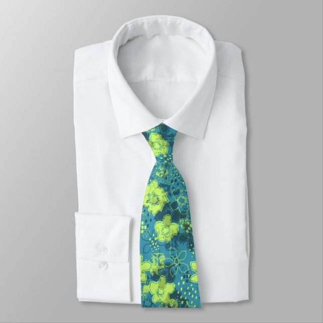 Daytrip Floral Vintage Two-sided Tie (Tied)