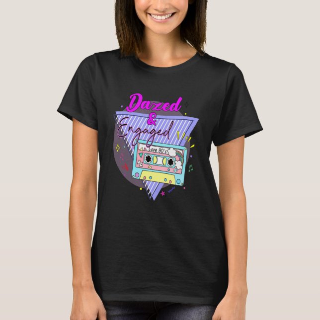 Dazed Engaged Retro 90s Bride Groom Cassette Bache T-Shirt (Front)