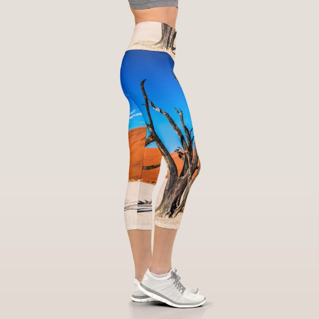 Dead tree in Deadvlei, Namibia Capri Leggings (Right)