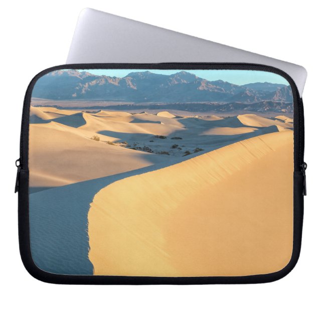 Death Valley Sand Dunes Laptop Sleeve (Front)