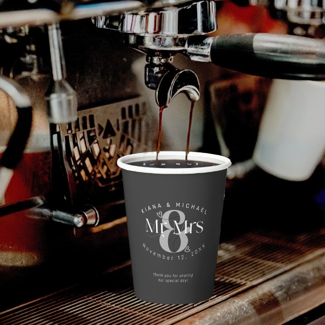 Decorative Modern Wedding Mr & Mrs Bk ID887 Paper Cups (Creator Uploaded)