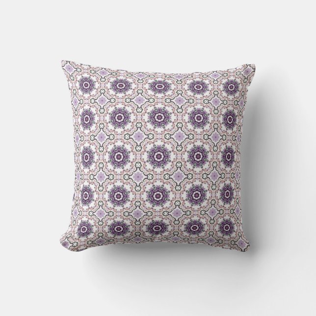 decorative pillow featuring a geometric pattern (Front)