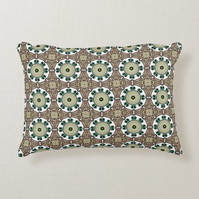 decorative pillow featuring a geometric pattern (Front)
