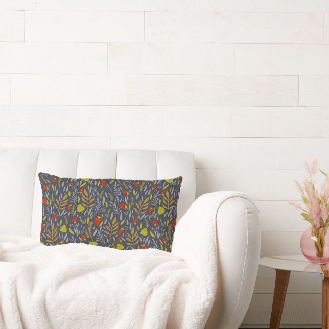 Decorative pillows with a modern pattern. (Couch)