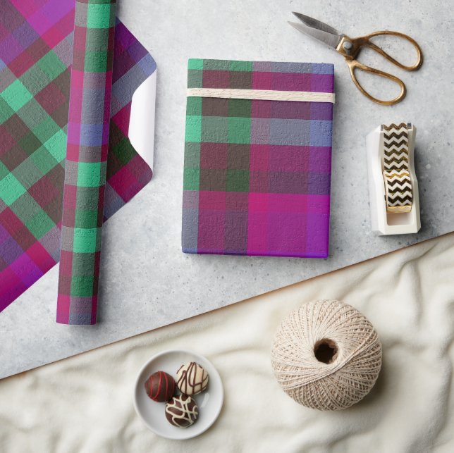  Decorative Plaid Wrapping Paper (Crafts)