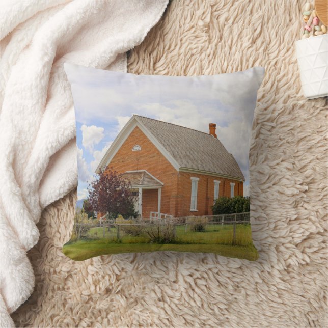 Dedicated 1892  cushion (Blanket)