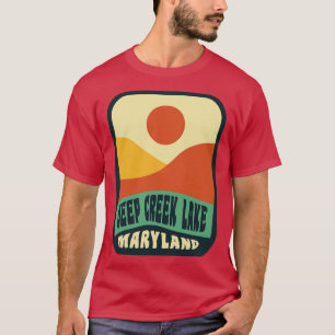 Deep Creek Lake Maryland Retro Sunset Badge T-Shirt