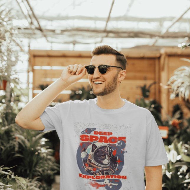 Deep Space Exploration Cat Astronaut T-Shirt (Creator Uploaded)