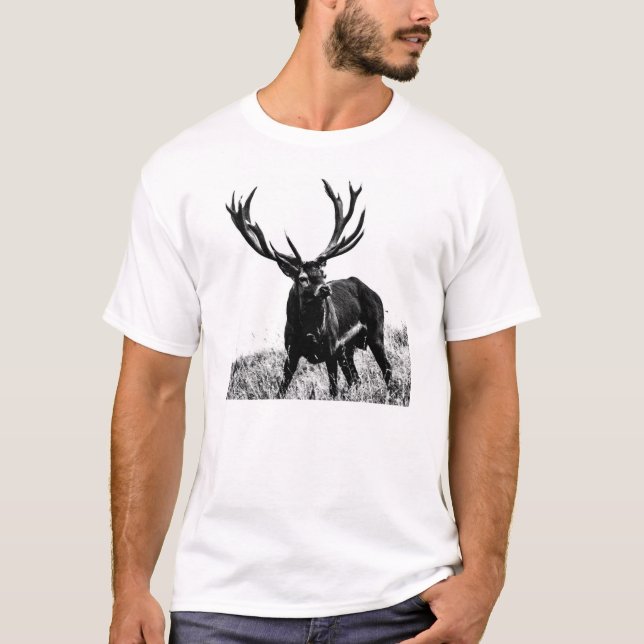 deer hunter T-Shirt (Front)