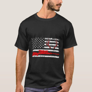 Deer Hunting Gifts American Flag Usa Flag Husband  T-Shirt