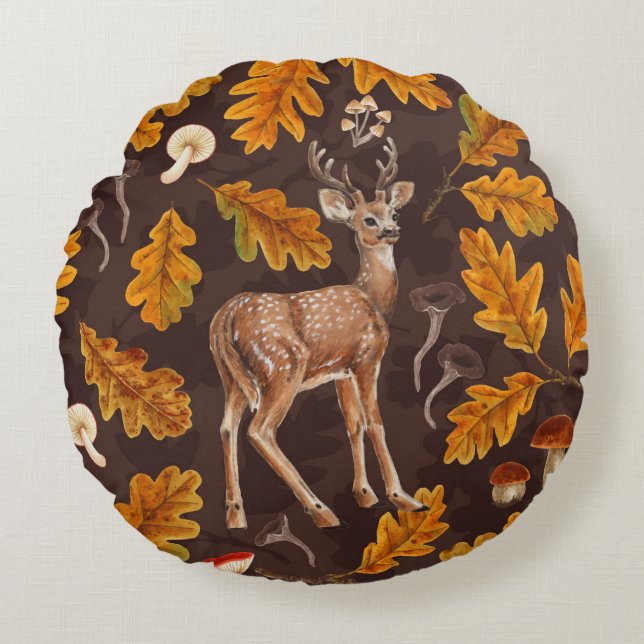 Deer in the autumnal forest 2 round cushion (Front)