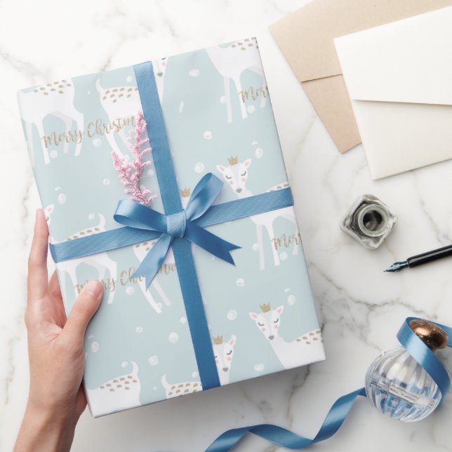 Deer Pattern - Cute Christmas wrapping paper (Gifting)