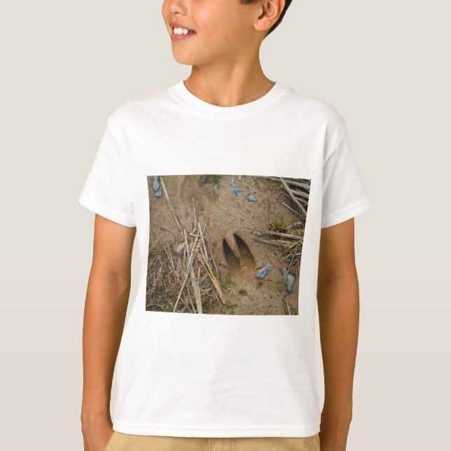 deer track T-Shirt (Front)