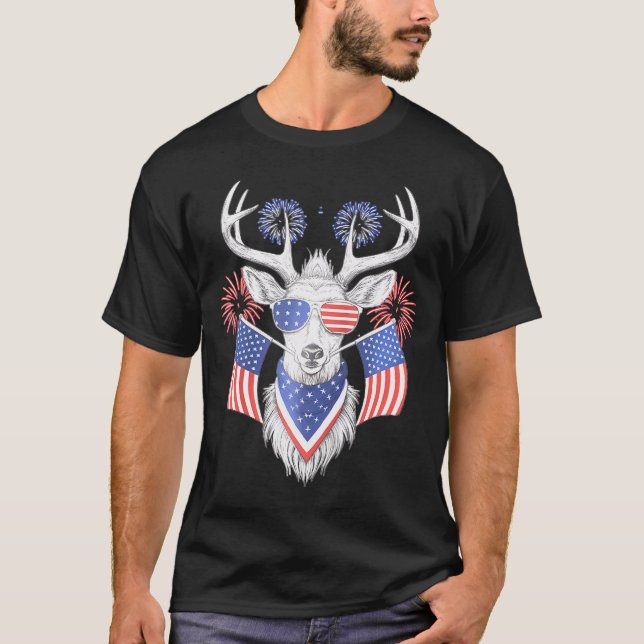 Deers With America Flag Western 4Th Of July Huntin T-Shirt (Front)