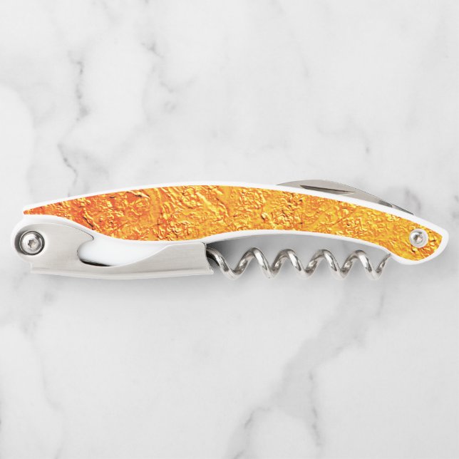 Defective wall with yellow and orange texture corkscrew (Front)