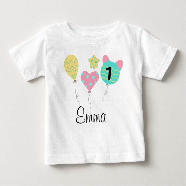 DEIN DESIGN/Name First Birthday of balloons Baby T-Shirt (Front)