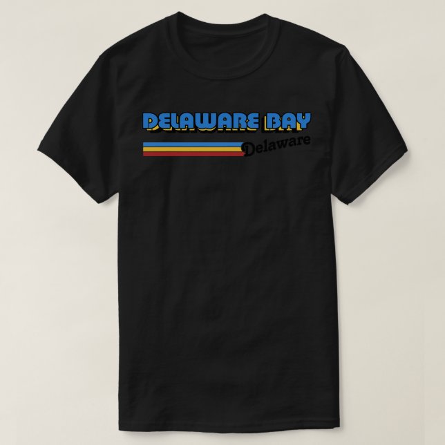 Delaware Bay Delaware Retro Styled Design T-Shirt (Design Front)