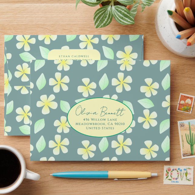 Delicate Charm Floral Envelope (Desk)