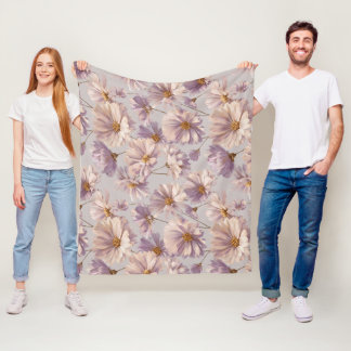 Delicate Lilac Daisy Cream Floral Pattern Fleece Blanket