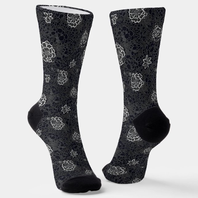 Delicate Pattern White Flower Lace Socks (Angled)