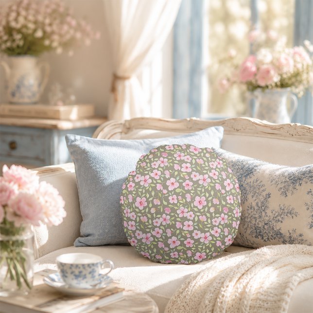 Delicate watercolor flowers Round Pillow (Delicate watercolor flowers Round Pillow)