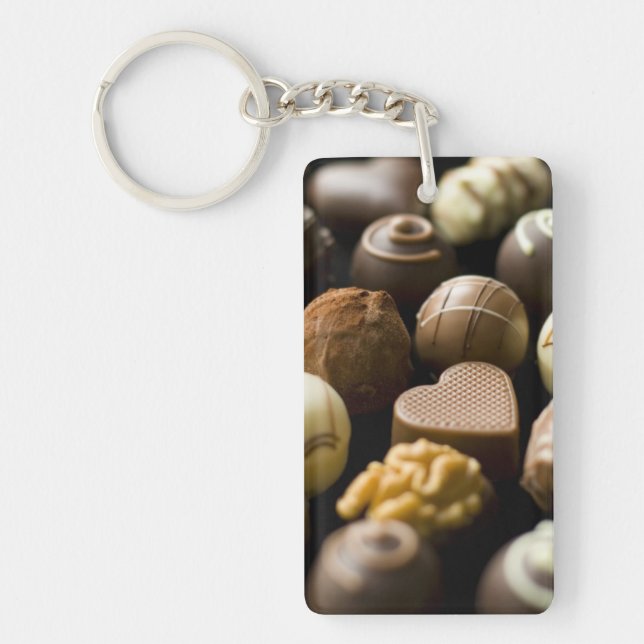Delicious chocolate pralines key ring (Front)