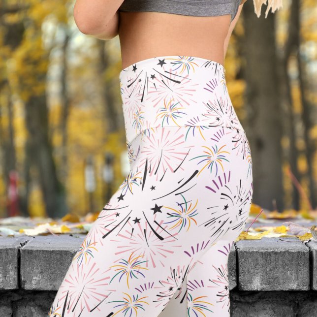 Delightful White Starburst Pattern Yoga Capri Leggings (Starburst on White)