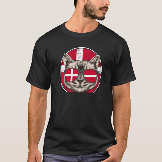 Denmark Cat Dennish Denmark   T-Shirt (Front)