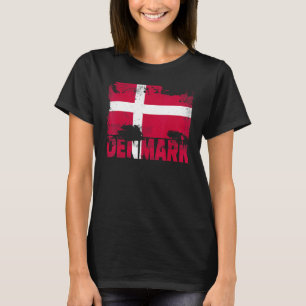 Denmark Flag Vintage Distressed Danish Grunge Trav T-Shirt