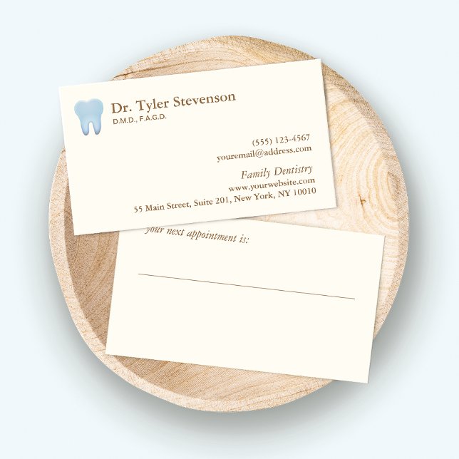 Dentist Business Card (Creator Uploaded)