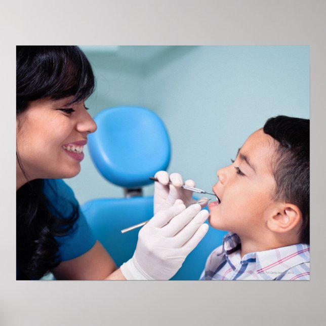 DENTIST, DOCTOR AND PATIENCE RELATIONSHIP POSTER (Front)