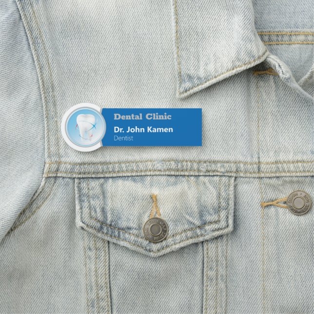 Dentist | Teeth Modern Logo Name Tag (In Situ)