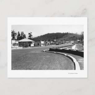 Depoe Bay, Oregon Town View Along Seawall Postcard