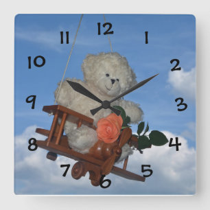 Der fliegende Teddy - Bär Square Wall Clock