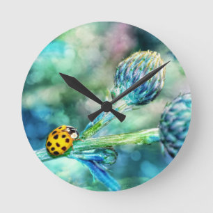 Der Marienkäfer Round Clock